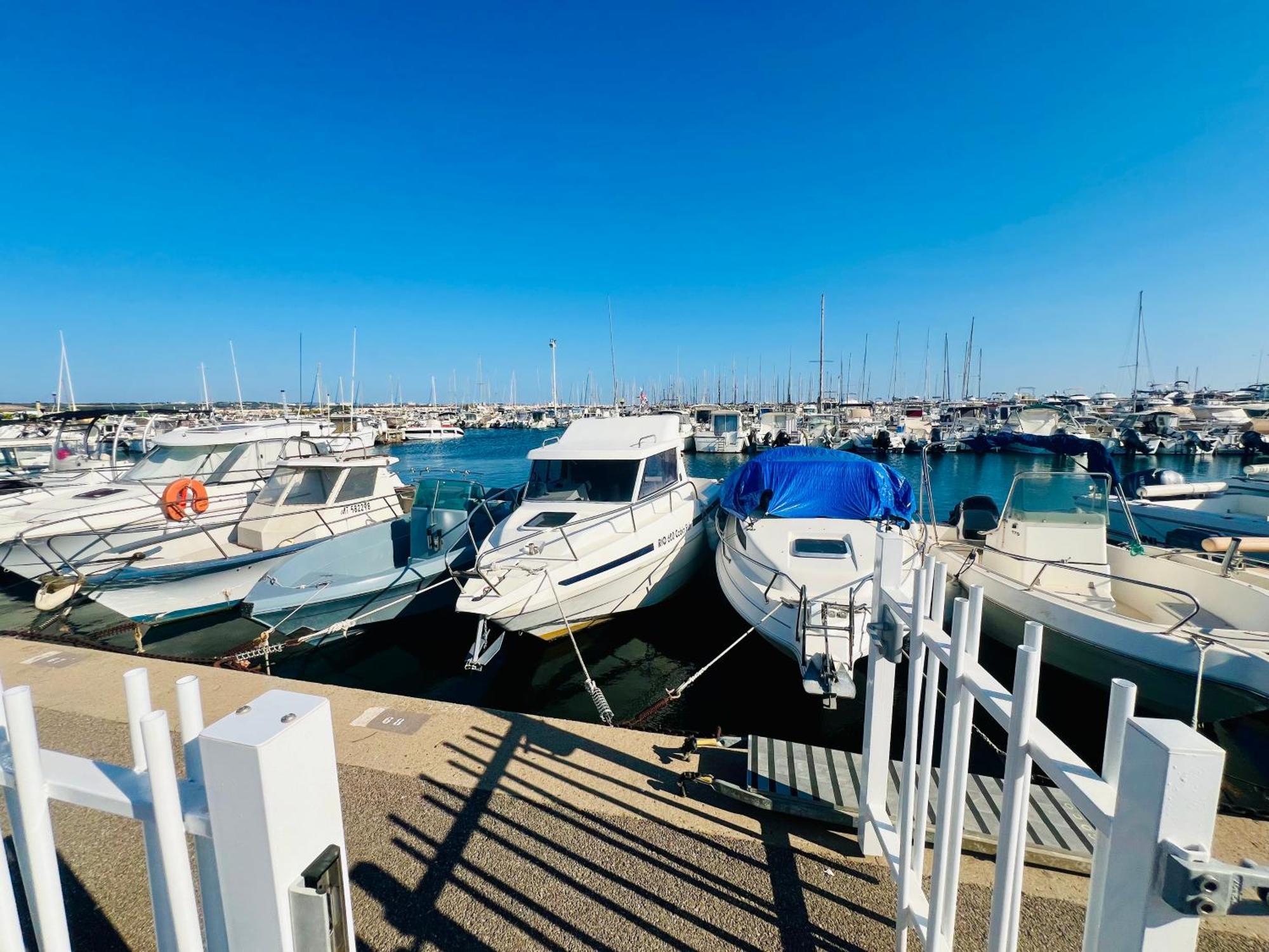 Le Coin De Mer 2, Bord De Mer, Plage 30M, Cosy, Clim, Wifi, 4 Personnes Fos-sur-Mer Exteriér fotografie